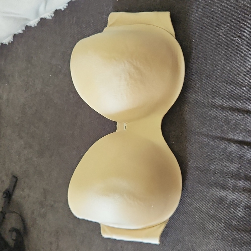 Maidenform bra